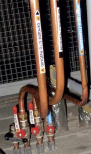 Kruisverbinding medische gassen Charleroi